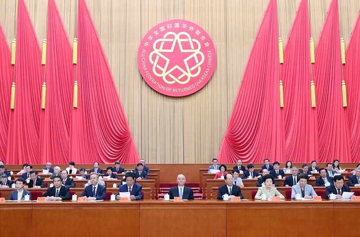 Nationaler Kongress Von Vertretern Zur Ckgekehrter Berseechinesen In Beijing Beendet