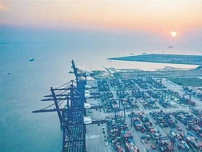 118196645_t1_1X1X598X337_010b4042-300e-417d-83a6-1de0f3f5e41e.jpg